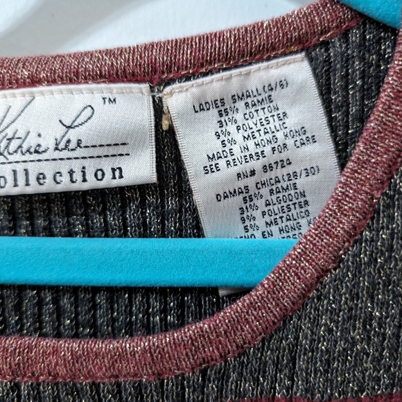 Kathy Lee Sparkly Short Sleeve Sweater Size Small - Picture 4 of 4